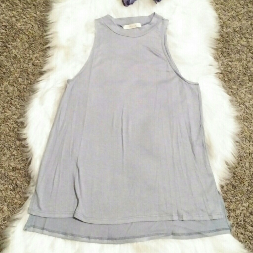 *CLEARANCE* Solid Ribbed Mock Neck Sleeveless Top - Picture 8 of 8